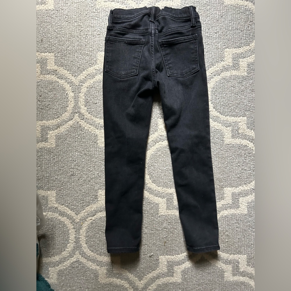 Boys size 6 Gap black skinny jeans